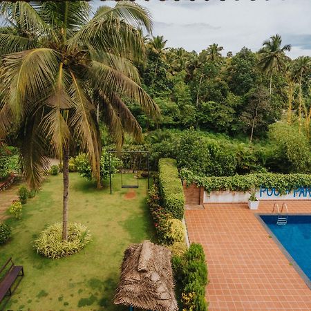 Aadisaktthi Leisure Resort, Kovalam Thiruvananthapuram ภายนอก รูปภาพ