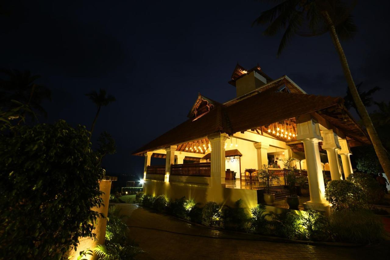 Aadisaktthi Leisure Resort, Kovalam Thiruvananthapuram ภายนอก รูปภาพ